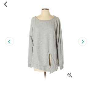 Gap sweater. Gray